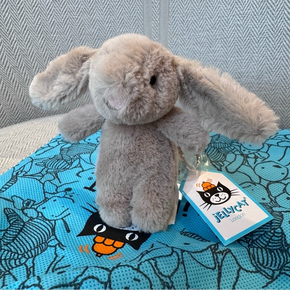 Retired Bashful Bunny Beige Bag Charm SKU BB4BBC NWT...